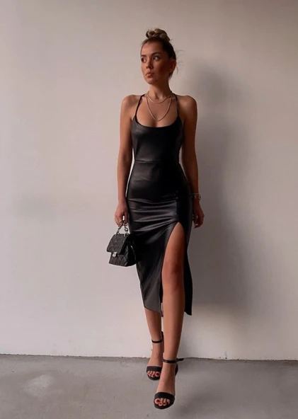 Siyah Sırt Dekolteli Deri Elbise - Resim 2