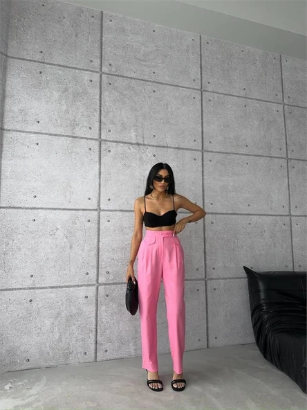 PANTOLON KAPALI CEP 3 DÜĞME DETAYLI - Pembe ürün görseli