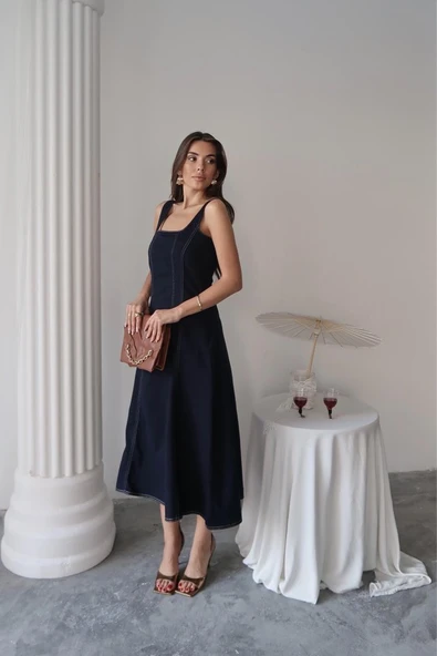 Lacivert Çift Dikişli Gabardin Elbise - Resim 3