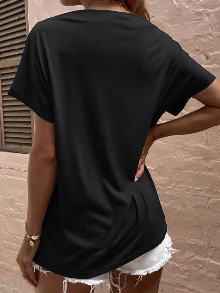 Kadın Tek Omuzu Açık Düğme Detaylı Salaş Viskon Bluz - Resim 3