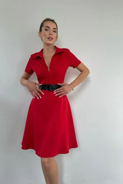 Kırmızı Kemerli Spor Elbise - Resim 2