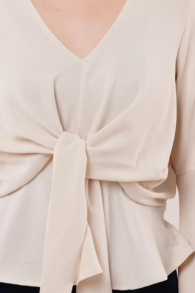 Ön Bağlamalı Volan Kol Ekru Bluz - Resim 3