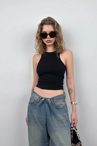 Halter Yaka Kolsuz Bluz - Resim 2