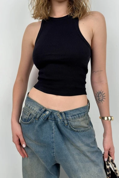 Halter Yaka Kolsuz Bluz - Resim 3