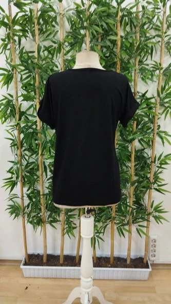 Kadın Kısa Kollu Bisiklet Yaka Dantel Detaylı Viskon Bluz - Resim 8