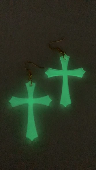 Fosforlu Yeşil Neon Haç ve Kılıç Şekil Gold Aksesuarlı Küpe El Yapımı Epoksi Hediyelik - Resim 8