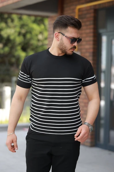 Erkek çizgi Desenli Bisiklet Yaka Kısa Kollu T-sihrt ürün görseli