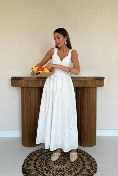 Ekru Dantel Detaylı Askılı Elbise ürün görseli