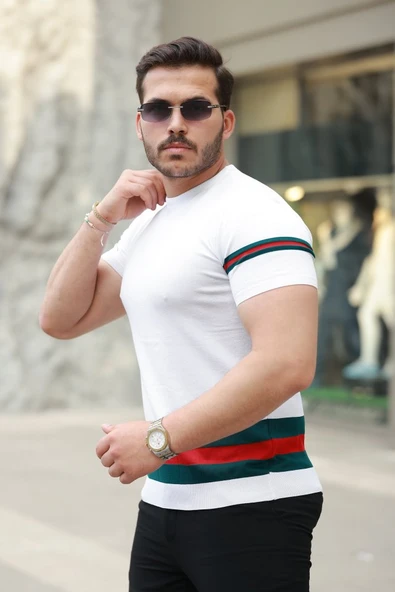 Erkek Bisiklet Yaka Bel Ve Kol şerit Desenli Kısa Kollu Tişört - Resim 2