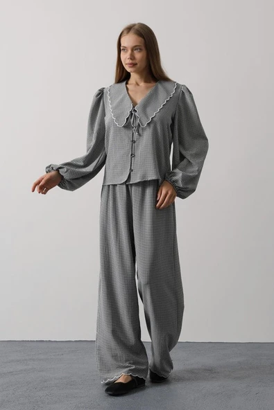 İşlemeli Bebe Yakalı Pantolon Takım - Siyah ürün görseli