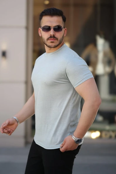 Erkek Mini Jakarlı Kısa Kollu T-shirt ürün görseli