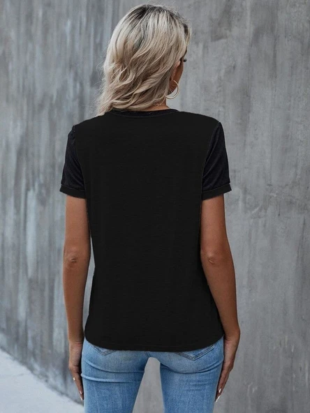 Kadın Kısa Kollu Yuvarlak Yaka ön Dantel Detaylı Viskon Bluz - Resim 4