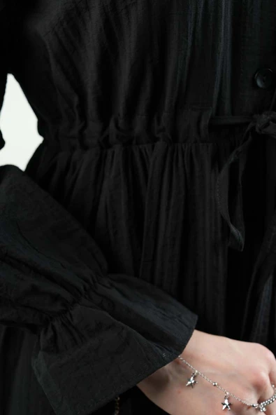 Tesettür Elbise Yarım Düğmeli Kol Fırfırlı Prenses Elbise Siyah - 5