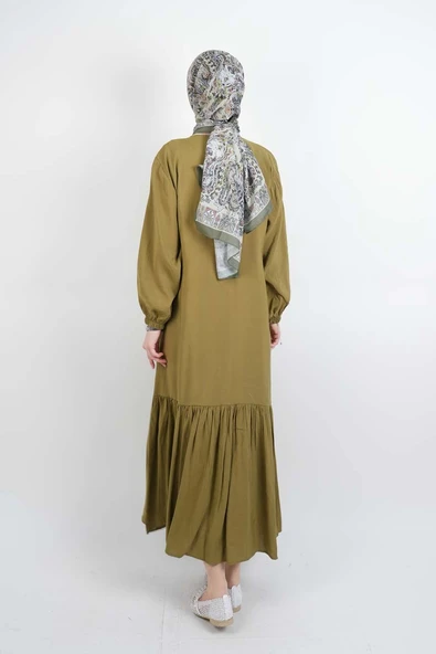 Tesettür Elbise Çift Düğme Detaylı Yandan Bağlamalı Modal Elbise Yeşil - 4