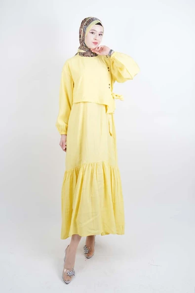 Tesettür Elbise Çift Düğme Detaylı Yandan Bağlamalı Modal Elbise Sarı