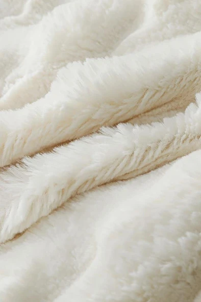 Tomris Tavşan Tüyü Çift Kişilik Yatak Örtüsü 220x240 Cm Krem - Resim 2