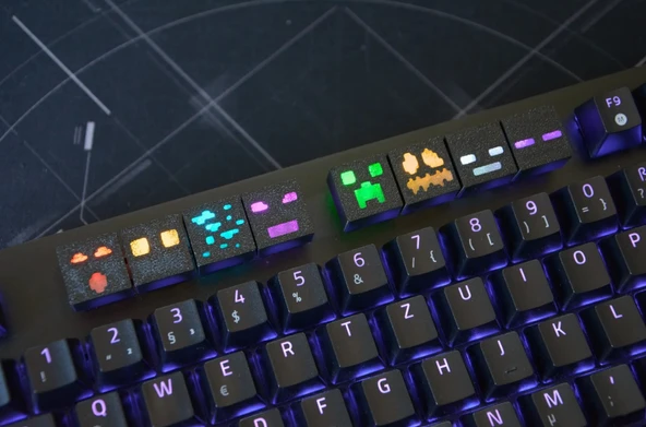 Minecraft Temalı Keycap Seti (8 ADET)  Mekanik Rgb Oyuncu Klavyeleri Ile Uyumlu Renkli Tuş Takımı - 2