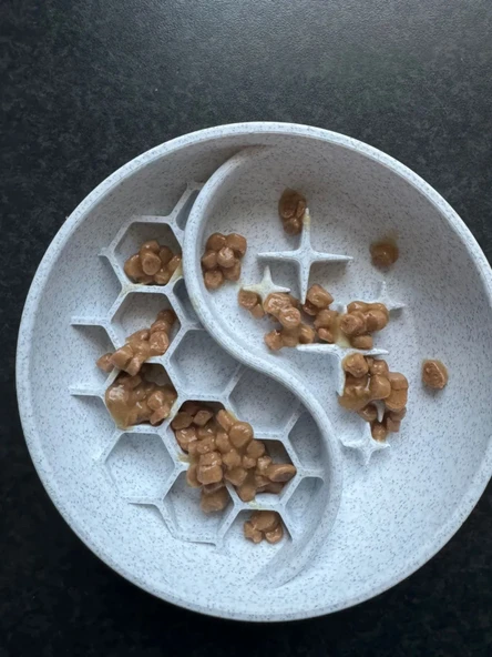 Kedi ve Köpekler İçin Yavaş Mama Kabı Eğlenceli Zeka Oyunu Tabak Slow Feeder Mama Kasesi - 2