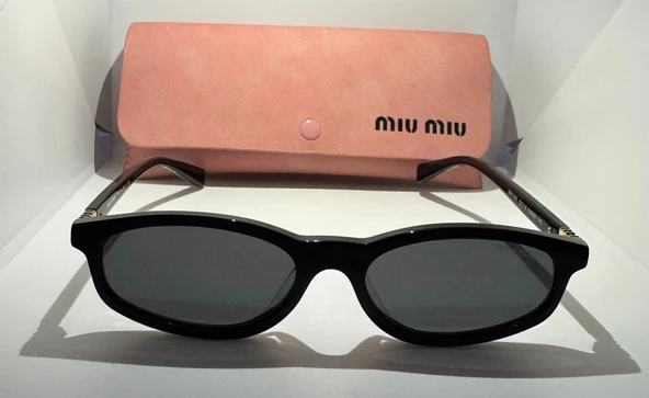 Miu Miu  Mu smu06s  Kadın Güneş Gözlüğü ürün görseli