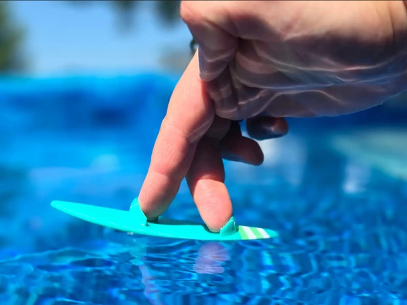 Mini Parmak Sörf Tahtası Havuzda Su Üstü Eğlencesi Çocuk & Yetişkin İçin Oyuncak - 3