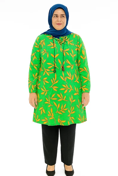 Yeşil Zemin Üzerine Sarı Yaprak Desenli Tunik