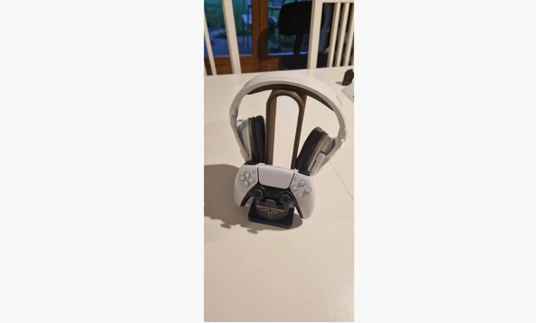 The Last of Us Kulaklık Standı ve Oyun Kolu Tutucu PS5 Xbox Uyumlu Ahşap Görünümlü Dekor - 2