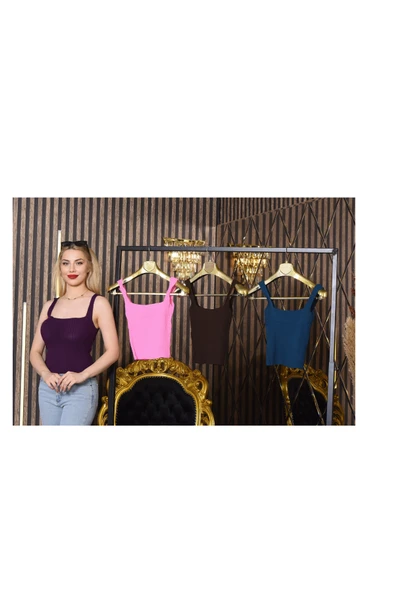 Kadın Kırmızı Fit Askılı Triko Crop Bluz – Yazlık Basic Şıklık - Resim 4