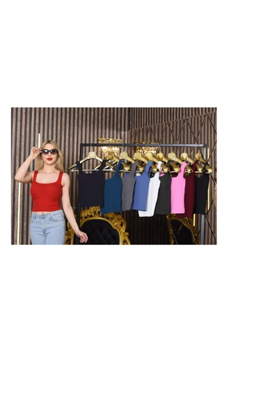 Kadın Kırmızı Fit Askılı Triko Crop Bluz – Yazlık Basic Şıklık - Resim 3
