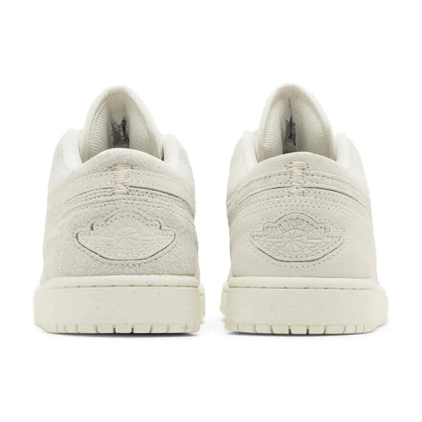 Air Jordan 1 Low SE Craft Pale Ivory - 4