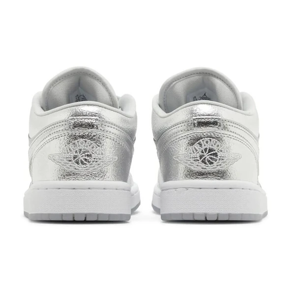 Air Jordan 1 Low SE Metallic Silver - Resim 4