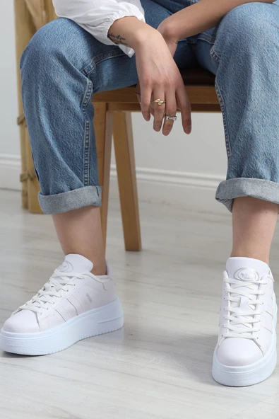 Kalın Taban Şeritli Günlük Ayakkabı Beyaz ürün görseli 1