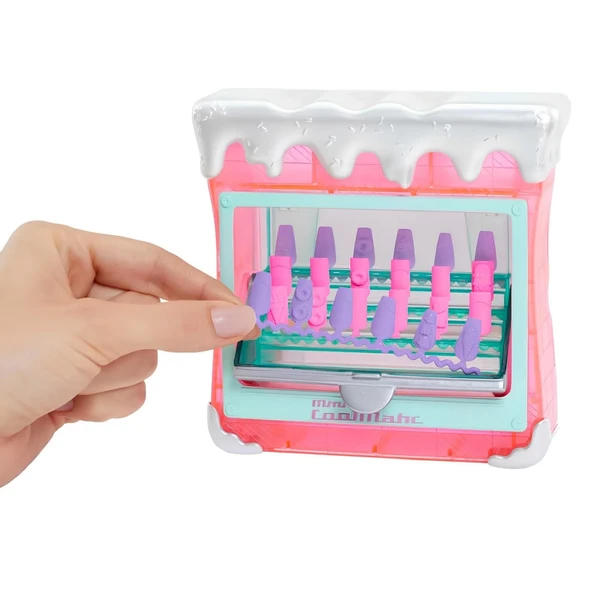 Nessiworld  L.O.L. Surprise O.M.G. Sweet Nails Candylicious Sprinkles Shop Oyun Seti - Resim 3