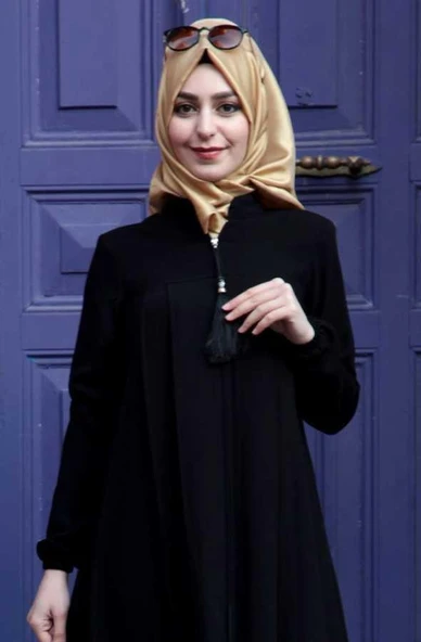 Medine İpeği Tesettür Pile Detaylı Ferace MDC-0165 Siyah - 2