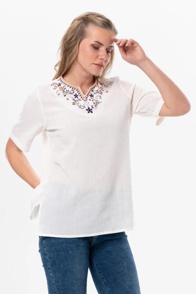 Kısa Kol Şile Bezi Gökkuşağı Nakış Detaylı Yazlık Bluz Krem Krm 3XL Krem - Resim 4