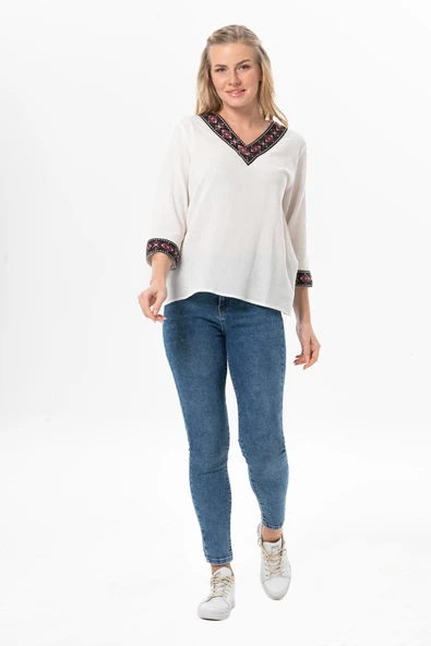 Truvakar Kol V Yaka Nakışlı Talya Şile Bezi Yazlık Bluz Krem Krm S Krem - Resim 4