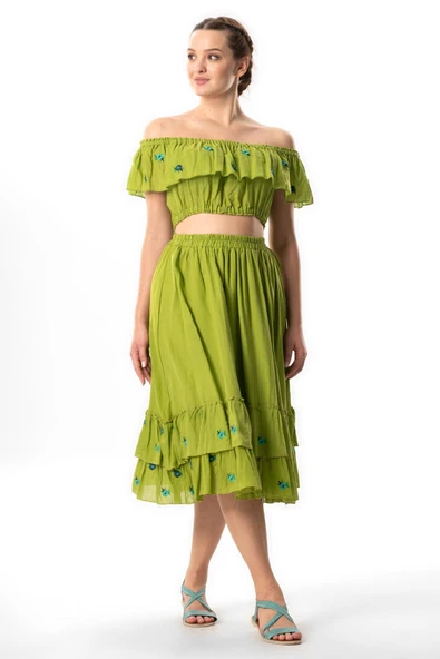 Lavinya Vual Lastik Detaylı Nakışlı Yazlık Crop Bluz Fıstık Yeşili fysl 2XL-3XL Fıstık Yeşili - Resim 5