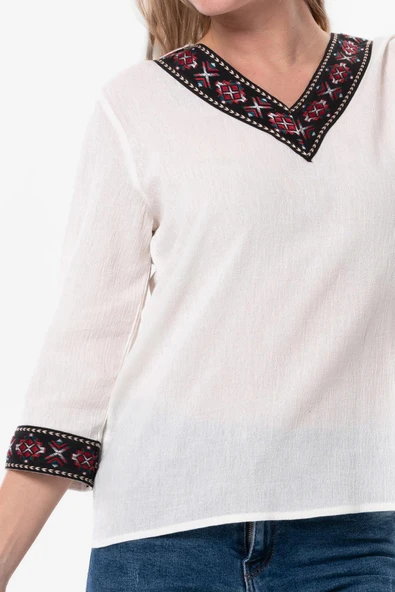 Truvakar Kol V Yaka Nakışlı Talya Şile Bezi Yazlık Bluz Krem Krm XL Krem - Resim 3