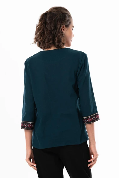 Truvakar Kol V Yaka Nakışlı Talya Şile Bezi Yazlık Bluz Petrol Ptrl L Petrol - Resim 2