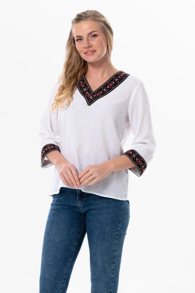 Truvakar Kol V Yaka Nakışlı Talya Şile Bezi Yazlık Bluz Beyaz Byz 2XL Beyaz - 1