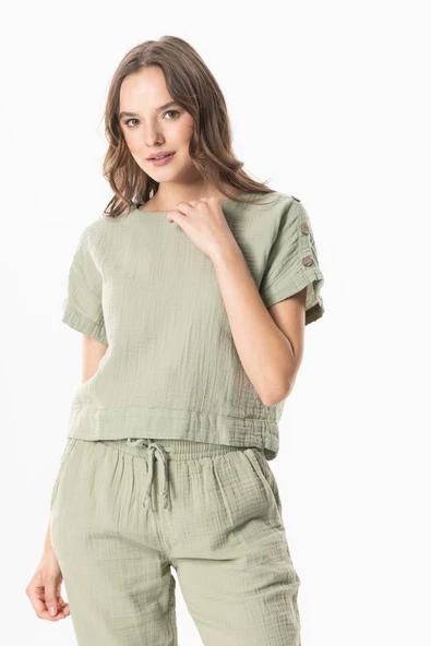 Kısa Kol İzel Yazlık Müslin Bluz Zeytin Yeşili Zytnysl S Zeytin Yeşili - Resim 4