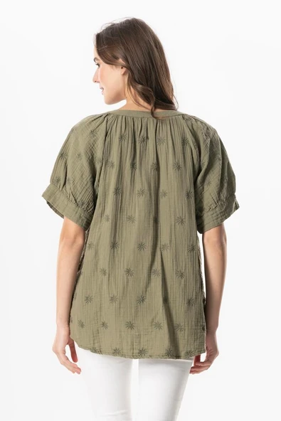 Kısa Kol V Yaka Venüs Düğmeli Müslin Yazlık Bluz Haki Hk L/XL Haki - Resim 2