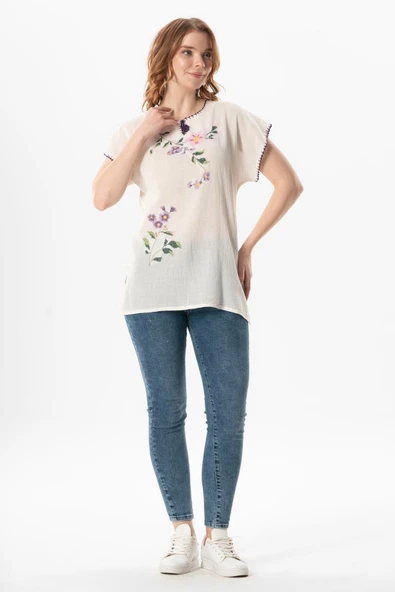 Kısa Kol Şile Bezi Cahide Yırtmaç Detaylı Yazlık Bluz Krem Krm L/XL Krem - Resim 5