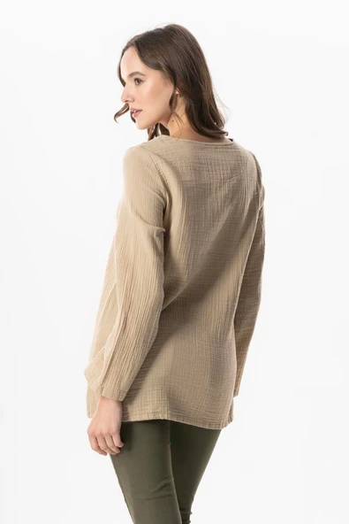 Uzun Kol Çiçek V Yaka Nakışlı Müslin Yazlık Bluz Vizon Vzn 2XL-3XL Vizon - Resim 2