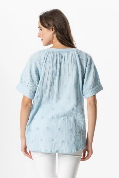 Kısa Kol V Yaka Venüs Düğmeli Müslin Yazlık Bluz Buz Mavi Bmv 4XL/5XL Buz Mavi - Resim 2