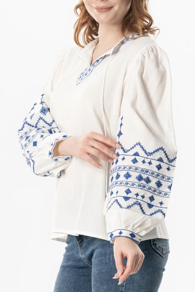 Uzun Kol Şile Bezi İdil V Yaka Nakışlı Yazlık Bluz Krem Krm L Krem - Resim 4