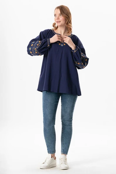 Uzun Kol Şile Bezi Gülruh V Yaka Nakışlı Bluz Mor Mor 2XL-3XL Mor - Resim 5