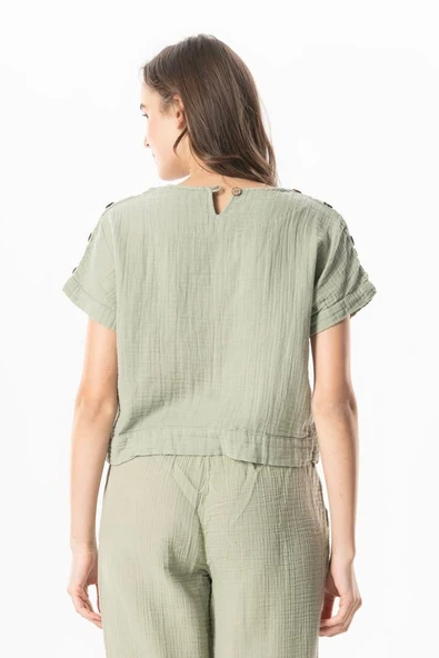 Kısa Kol İzel Yazlık Müslin Bluz Zeytin Yeşili Zytnysl M Zeytin Yeşili - Resim 2