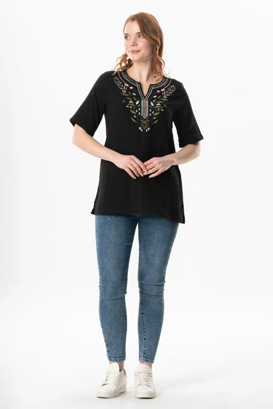 Kısa Kol Çiçek V Yaka Nakışlı Müslin Yazlık Bluz Siyah Syh 2XL-3XL Siyah - Resim 5