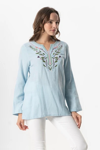 Uzun Kol Çiçek V Yaka Nakışlı Müslin Yazlık Bluz Buz Mavi Bmv L/XL Buz Mavi - Resim 4