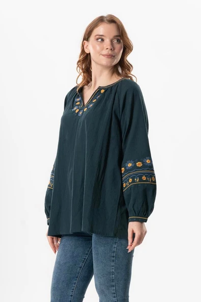 Uzun Kol Şile Bezi Gülruh V Yaka Nakışlı Bluz Petrol Ptrl 2XL-3XL Petrol - Resim 4